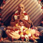 Paris-vyasasana-pranamas-closer